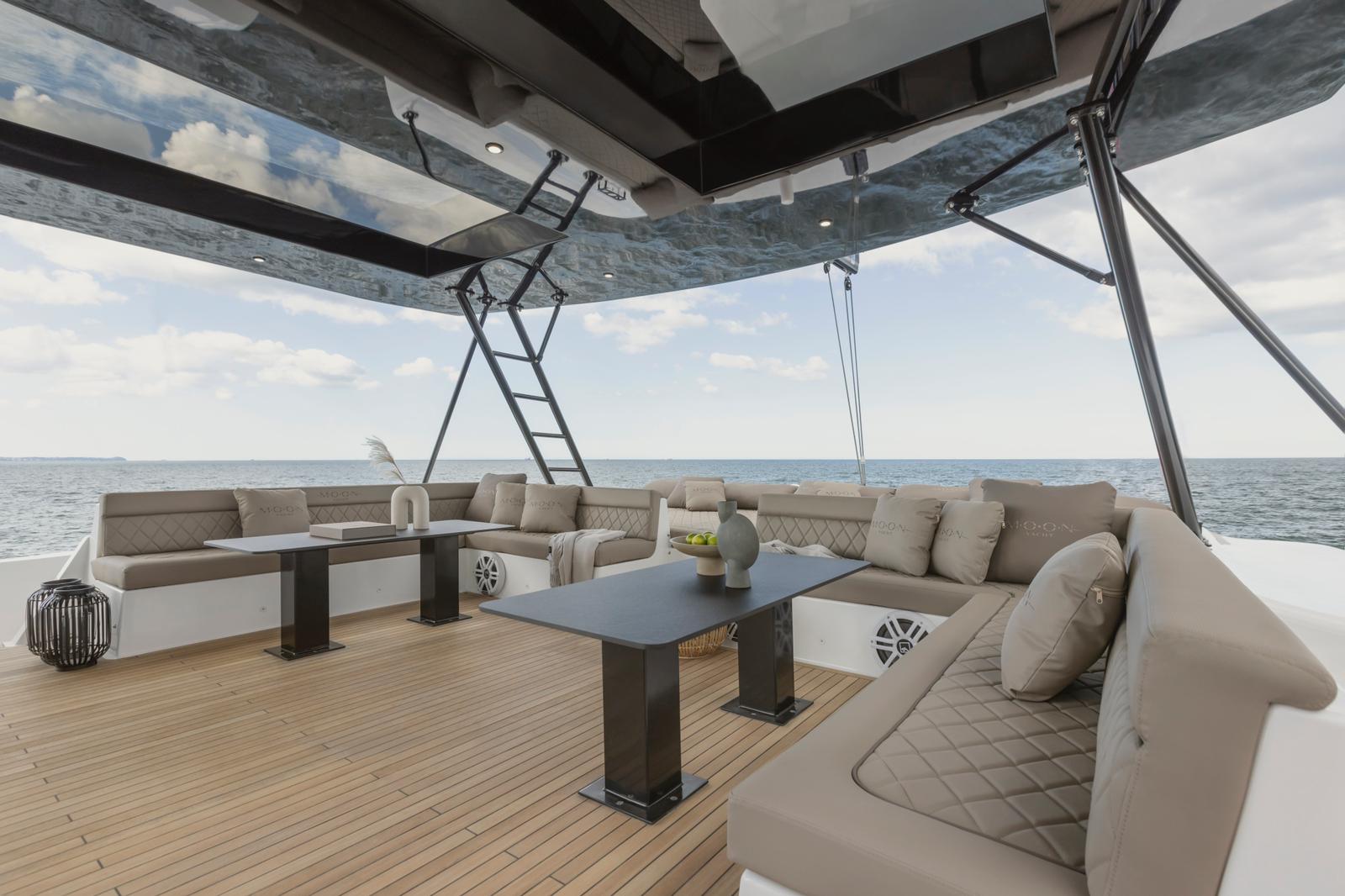 moonlight-moon-yacht-60