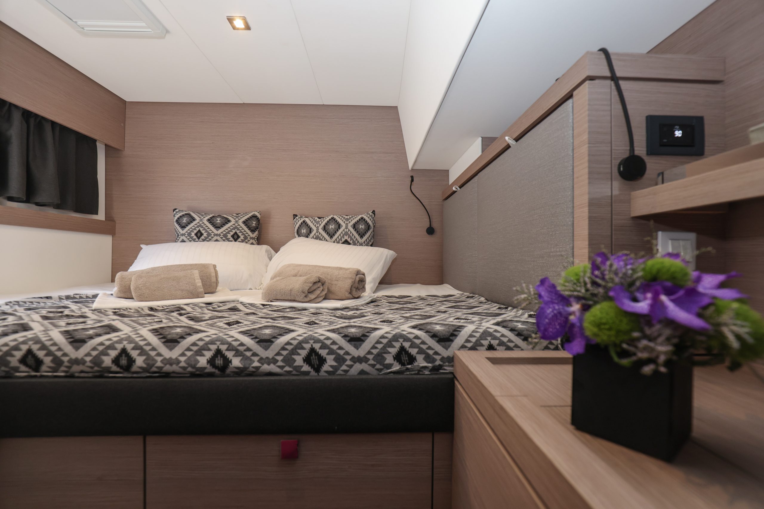aquarella-fountaine-pajot-47